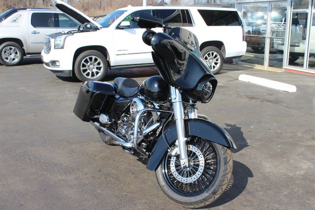 2006 Harley-Davidson Street Glide FLHXI | Granite City, Illinois | MasterCars Company Inc. 2006 Harley-Davidson Street Glide FLHXI | Granite City, Illinois | MasterCars Company Inc.