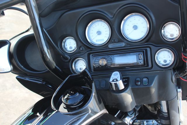 2006 Harley-Davidson Street Glide FLHXI | Granite City, Illinois | MasterCars Company Inc.