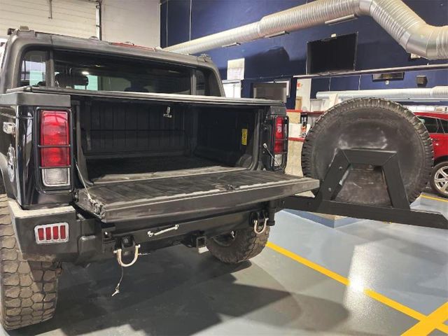 2006 Hummer H2 SUT Luxury | Granite City, Illinois | MasterCars Company Inc. 2006 Hummer H2 SUT Luxury | Granite City, Illinois | MasterCars Company Inc.