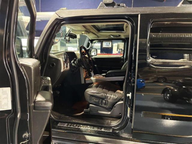 2006 Hummer H2 SUT Luxury | Granite City, Illinois | MasterCars Company Inc. 2006 Hummer H2 SUT Luxury | Granite City, Illinois | MasterCars Company Inc.
