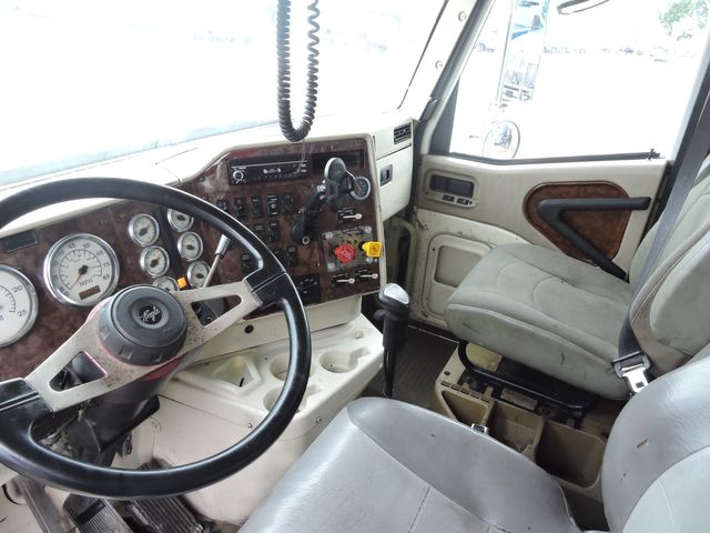 2006 International 9900 Tri-Axel Dump Truck 