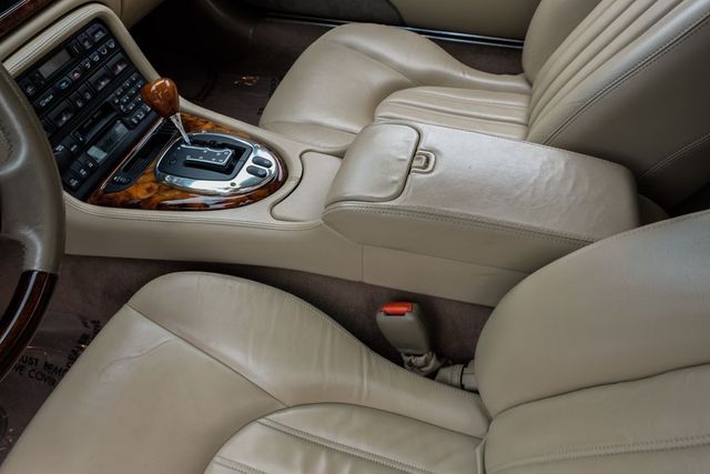 2006 Jaguar XK-Series XK8 2006 Jaguar XK-Series XK8