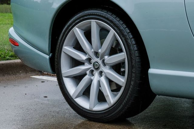 2006 Jaguar XK-Series XK8 2006 Jaguar XK-Series XK8