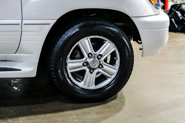 2006 Lexus LX 470 100 Series AWD 4.7L V8 3rd Row 18" Wheels LOADED | Dallas, TX | East Dallas Diesel 2006 Lexus LX 470 100 Series AWD 4.7L V8 3rd Row 18" Wheels LOADED | Dallas, TX | East Dallas Diesel
