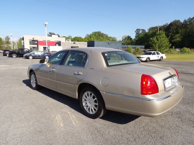 2006 Lincoln Town Car Signature | Dalton, GA | Paniagua Auto Mall 