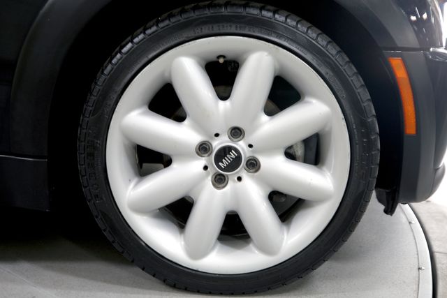 2006 Mini Cooper S | Burbank, California | MDK International 2006 Mini Cooper S | Burbank, California | MDK International