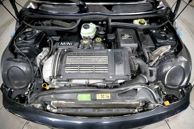 2006 Mini Cooper S | Burbank, California | MDK International