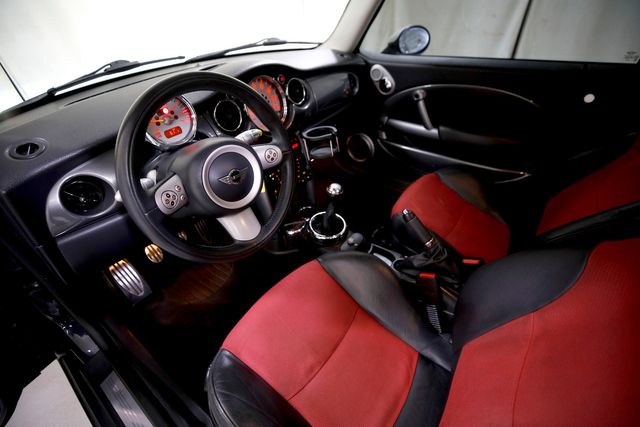 2006 Mini Cooper S | Burbank, California | MDK International