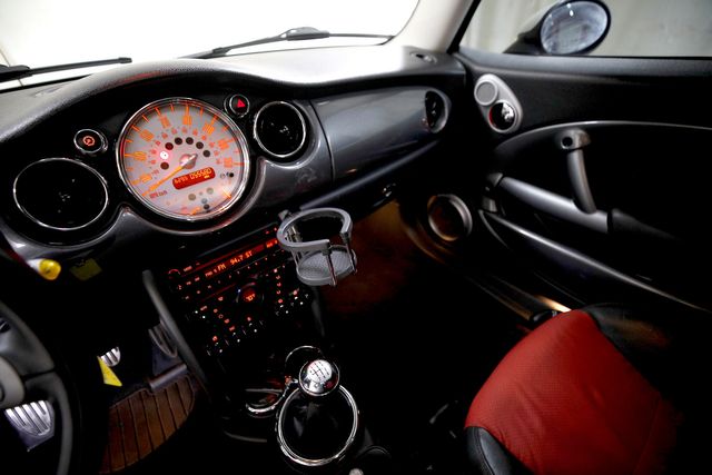 2006 Mini Cooper S | Burbank, California | MDK International 2006 Mini Cooper S | Burbank, California | MDK International
