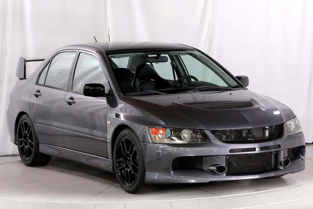 2006 Mitsubishi Lancer Evolution IX | Burbank, California | MDK International 2006 Mitsubishi Lancer Evolution IX | Burbank, California | MDK International