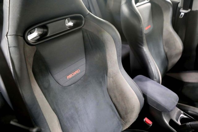 2006 Mitsubishi Lancer Evolution IX | Burbank, California | MDK International 2006 Mitsubishi Lancer Evolution IX | Burbank, California | MDK International