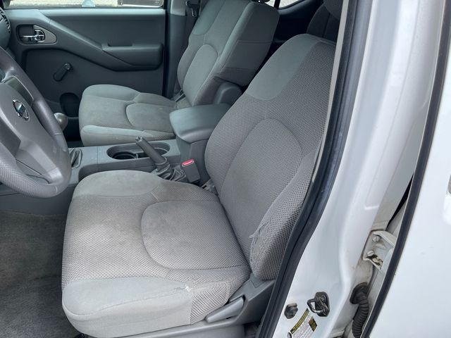 2006 Nissan Frontier LE