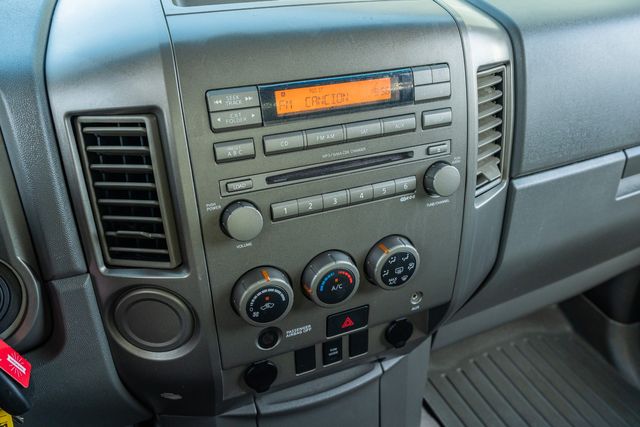 2006 Nissan Titan XE RWD W/ UPGRADES / SUPER LOW MILES CLEAN CARFAX | Dallas, TX | Rocky Mountain Truck Stop Dallas 2006 Nissan Titan XE RWD W/ UPGRADES / SUPER LOW MILES CLEAN CARFAX | Dallas, TX | Rocky Mountain Truck Stop Dallas