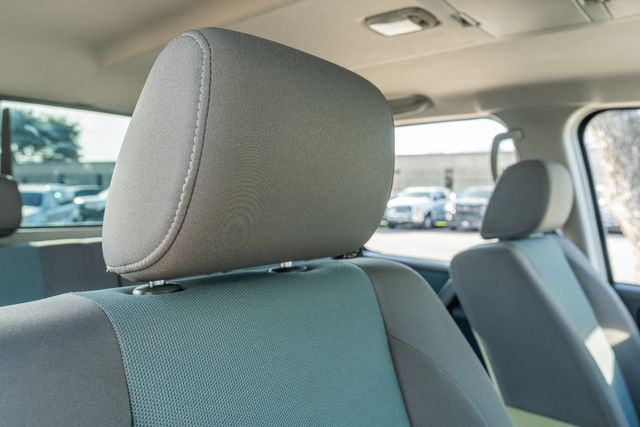 2006 Nissan Titan XE RWD W/ UPGRADES / SUPER LOW MILES CLEAN CARFAX | Dallas, TX | Rocky Mountain Truck Stop Dallas 2006 Nissan Titan XE RWD W/ UPGRADES / SUPER LOW MILES CLEAN CARFAX | Dallas, TX | Rocky Mountain Truck Stop Dallas