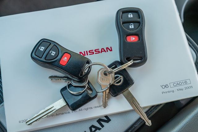 2006 Nissan Titan XE RWD W/ UPGRADES / SUPER LOW MILES CLEAN CARFAX | Dallas, TX | Rocky Mountain Truck Stop Dallas 2006 Nissan Titan XE RWD W/ UPGRADES / SUPER LOW MILES CLEAN CARFAX | Dallas, TX | Rocky Mountain Truck Stop Dallas