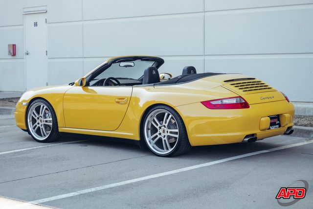 2006 Porsche 911 Carrera 4 2006 Porsche 911 Carrera 4