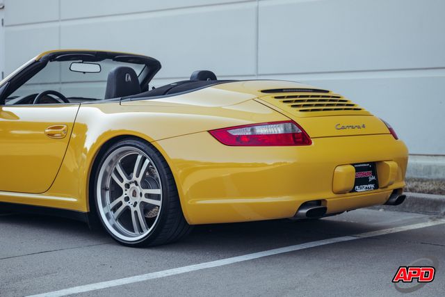 2006 Porsche 911 Carrera 4 2006 Porsche 911 Carrera 4