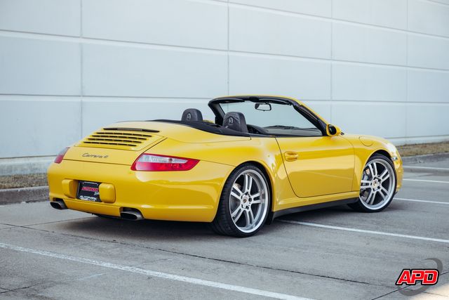 2006 Porsche 911 Carrera 4 2006 Porsche 911 Carrera 4