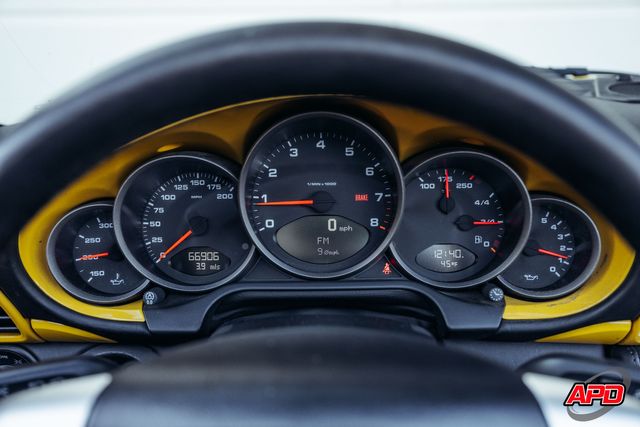 2006 Porsche 911 Carrera 4 2006 Porsche 911 Carrera 4