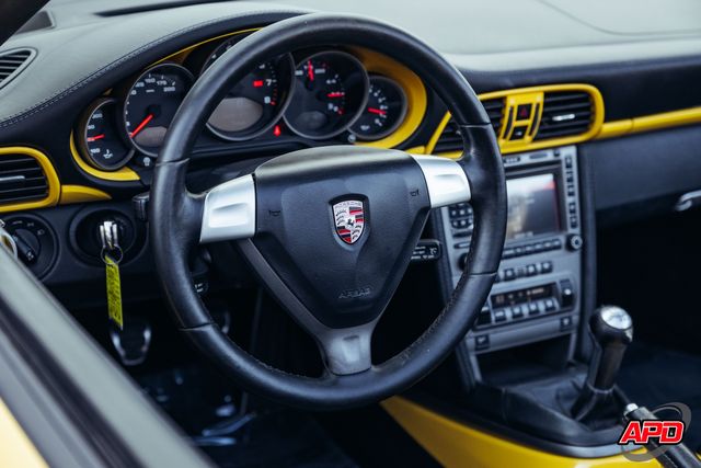 2006 Porsche 911 Carrera 4 2006 Porsche 911 Carrera 4