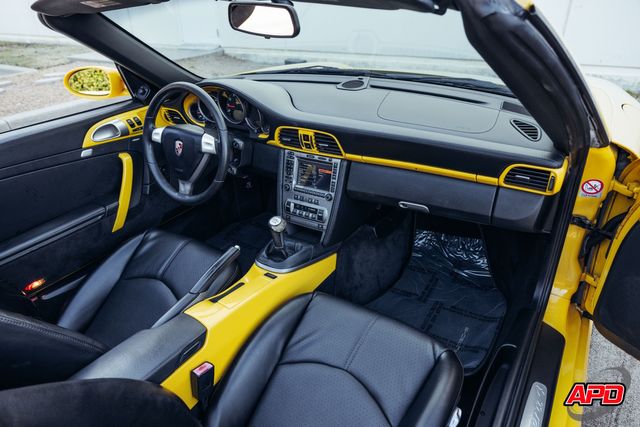 2006 Porsche 911 Carrera 4 2006 Porsche 911 Carrera 4