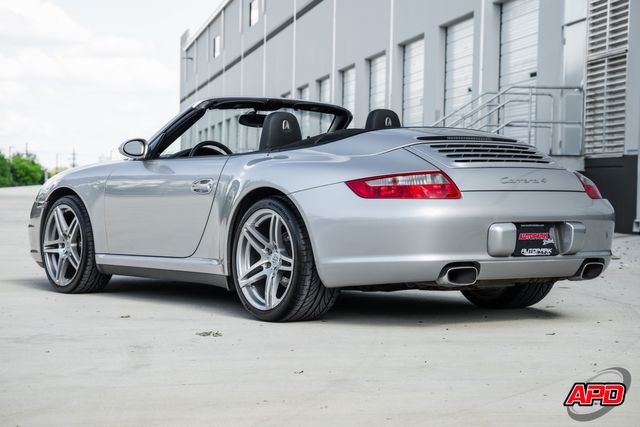 2006 Porsche 911 Carrera 4 2006 Porsche 911 Carrera 4