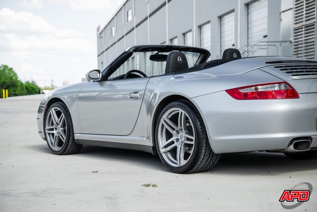 2006 Porsche 911 Carrera 4 2006 Porsche 911 Carrera 4