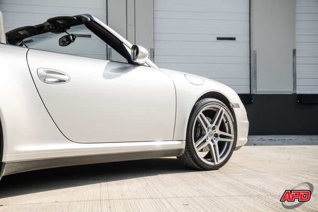 2006 Porsche 911 Carrera 4 2006 Porsche 911 Carrera 4