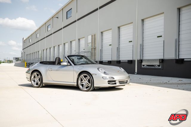 2006 Porsche 911 Carrera 4 2006 Porsche 911 Carrera 4