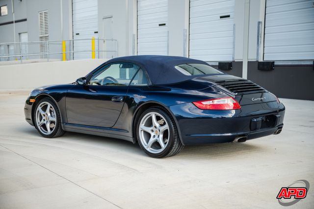 2006 Porsche 911 Carrera 4 2006 Porsche 911 Carrera 4