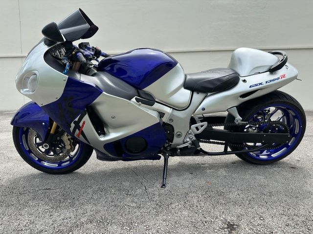 2006 Suzuki Hayabusa | Dania Beach, Florida | Top Gear Inc. 2006 Suzuki Hayabusa | Dania Beach, Florida | Top Gear Inc.