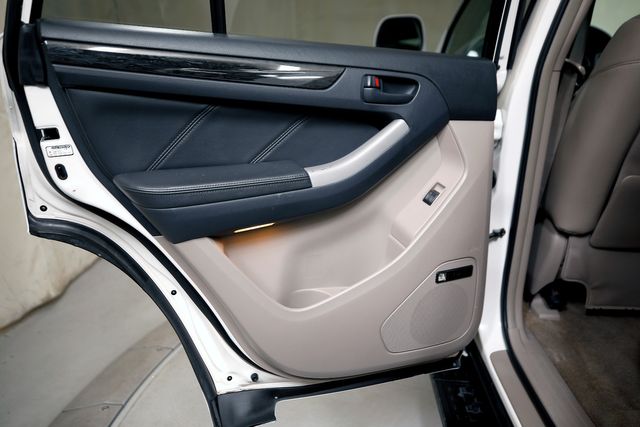 2006 Toyota 4Runner Limited | Burbank, California | MDK International 2006 Toyota 4Runner Limited | Burbank, California | MDK International