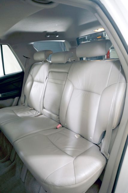 2006 Toyota 4Runner Limited | Burbank, California | MDK International 2006 Toyota 4Runner Limited | Burbank, California | MDK International