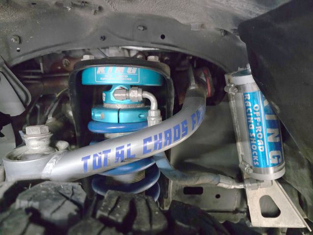 2006 Toyota 4Runner Limited | Burbank, California | MDK International 2006 Toyota 4Runner Limited | Burbank, California | MDK International