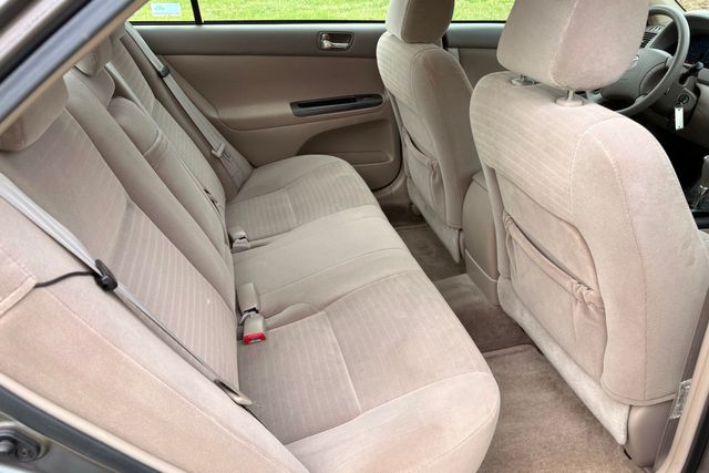 2006 Toyota Camry LE | Roscoe, IL | Autoland Outlets 2006 Toyota Camry LE | Roscoe, IL | Autoland Outlets