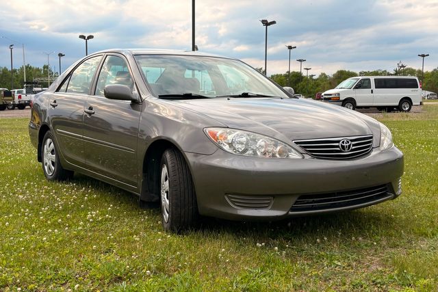 2006 Toyota Camry LE | Roscoe, IL | Autoland Outlets 2006 Toyota Camry LE | Roscoe, IL | Autoland Outlets