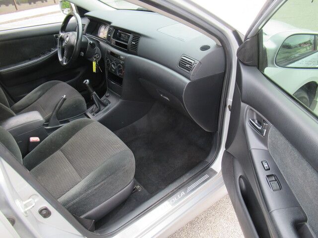 2006 Toyota Corolla 4dr Sdn S Manual