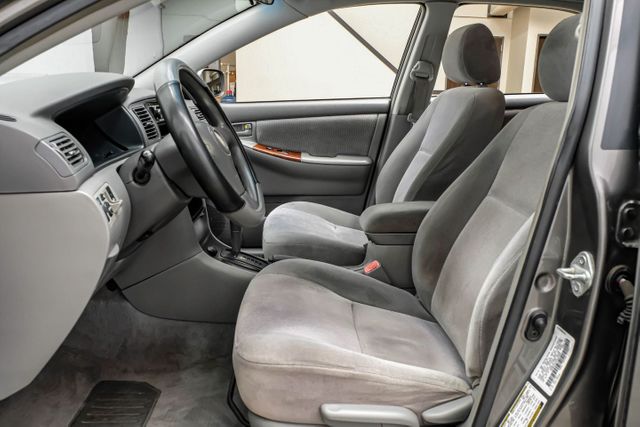 2006 Toyota Corolla LE