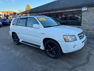 2006 Toyota Highlander Hybrid Limited | Milwaukee, Wisconsin | Millennium Motor Sales