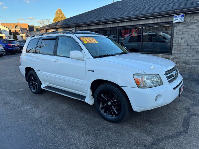 2006 Toyota Highlander Hybrid Limited | Milwaukee, Wisconsin | Millennium Motor Sales