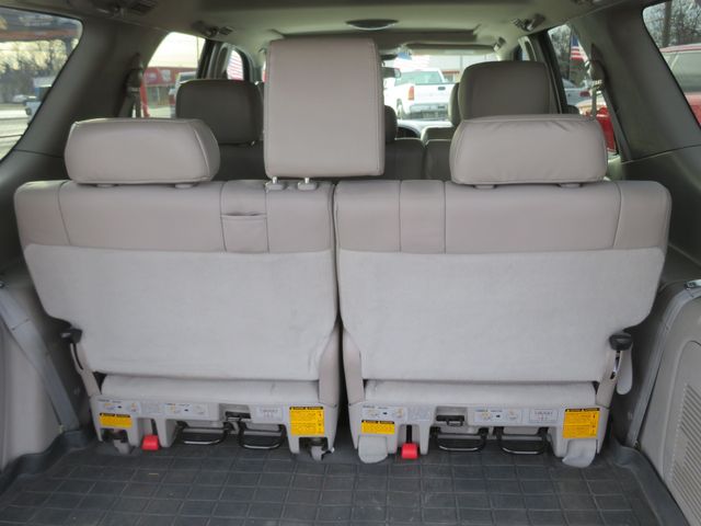 2006 Toyota Sequoia SR5