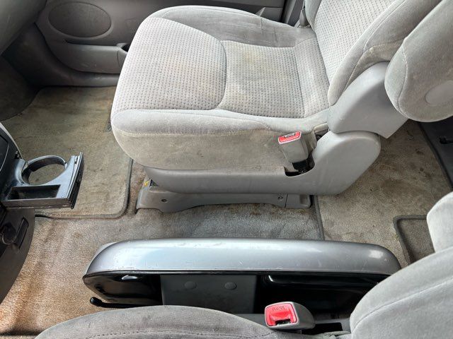 2006 Toyota Sienna LE 7 Passenger