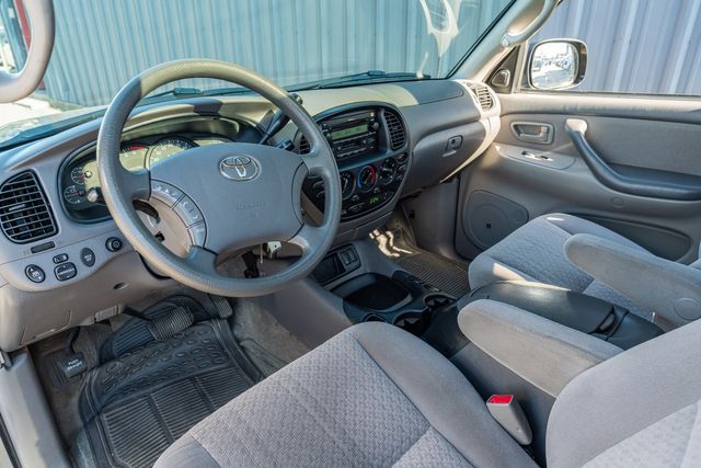 2006 Toyota Tundra SR5 4WD / CLEAN FOR AGE/MILES / CLEAN CARFAX | Austin, TX | Rocky Mountain Truck Stop Austin 2006 Toyota Tundra SR5 4WD / CLEAN FOR AGE/MILES / CLEAN CARFAX | Austin, TX | Rocky Mountain Truck Stop Austin