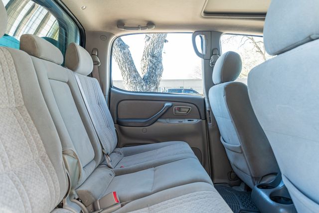 2006 Toyota Tundra SR5 4WD / CLEAN FOR AGE/MILES / CLEAN CARFAX | Austin, TX | Rocky Mountain Truck Stop Austin 2006 Toyota Tundra SR5 4WD / CLEAN FOR AGE/MILES / CLEAN CARFAX | Austin, TX | Rocky Mountain Truck Stop Austin