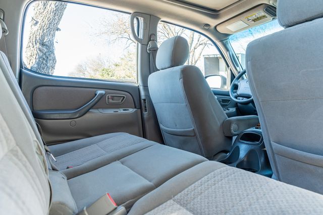 2006 Toyota Tundra SR5 4WD / CLEAN FOR AGE/MILES / CLEAN CARFAX | Austin, TX | Rocky Mountain Truck Stop Austin 2006 Toyota Tundra SR5 4WD / CLEAN FOR AGE/MILES / CLEAN CARFAX | Austin, TX | Rocky Mountain Truck Stop Austin