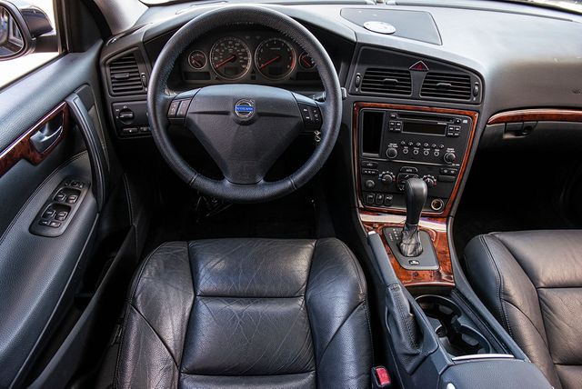 2006 Volvo S60 2.5T | Van Nuys, CA | Stellar Auto INC.