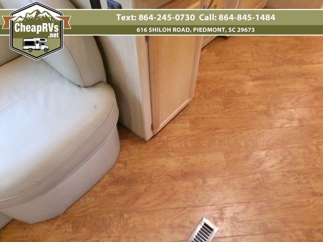 2006 Winnebago Tour 40kd  | Piedmont, SC | Cheap RV's LLC