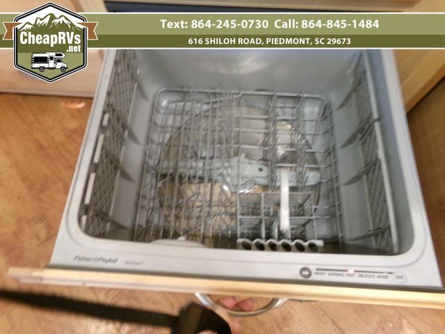 2006 Winnebago Tour 40kd  | Piedmont, SC | Cheap RV's LLC
