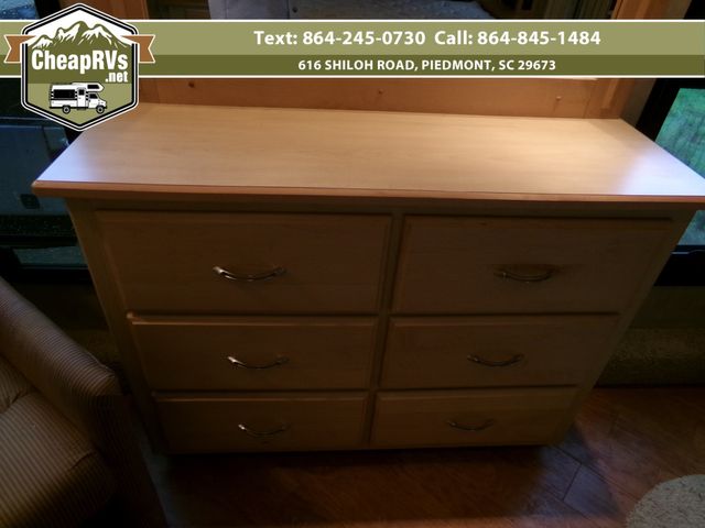 2006 Winnebago Tour 40kd | Piedmont, SC | Cheap RV's LLC 2006 Winnebago Tour 40kd | Piedmont, SC | Cheap RV's LLC