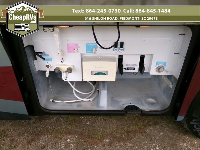 2006 Winnebago Tour 40kd | Piedmont, SC | Cheap RV's LLC 2006 Winnebago Tour 40kd | Piedmont, SC | Cheap RV's LLC